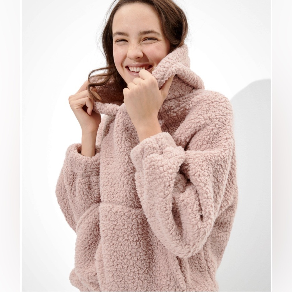 American Eagle Cozy Sherpa Clinched Hoodie Pullover Sweatshirtβ Dusty Rose
